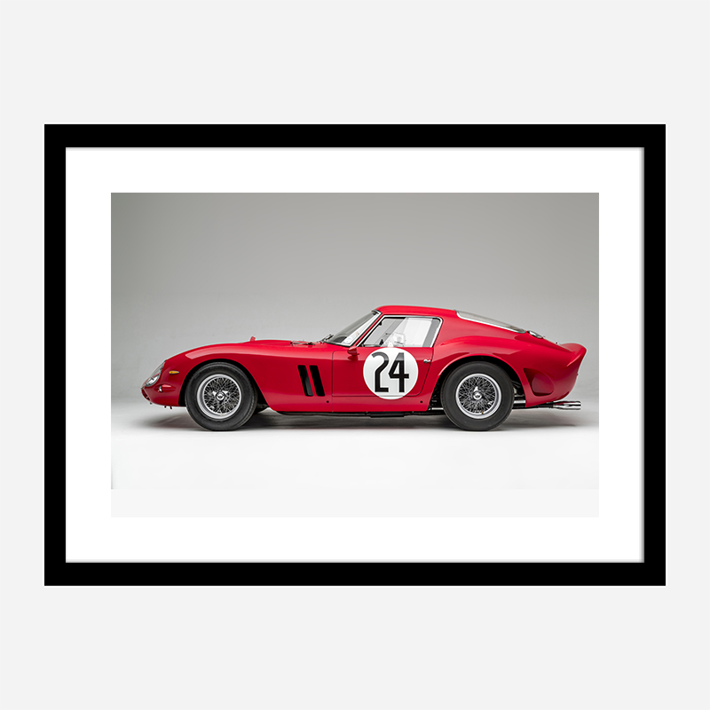 フェラーリ250GTポスター Ferrari 250 GTO in Red Wall Art